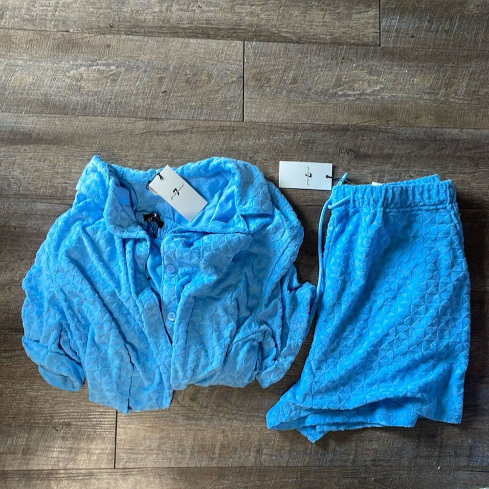 NWT 7 for all mankind 3 piece terry cloth set - crop top shorts and button down